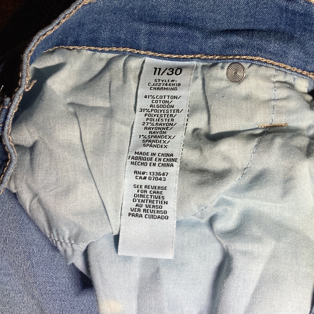 Altar’d state jeans - Picture 3 of 7